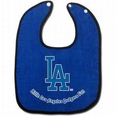 a baby bib with the los angeles dodgers logo on it