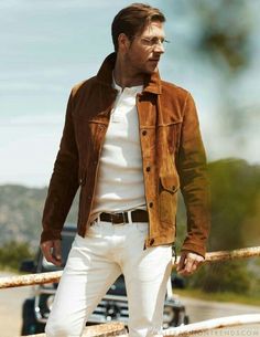 Luke Bracey, Estilo Country, Vest Men, Suede Vest, Brown Jacket, Suede Fabric, Tailored Jacket, Mode Vintage, Casual Streetwear