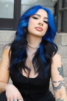 26 Blue Hair Color Ideas: Top Trending Shades For 2023 Brunettes Highlights, Colored Hair Tips, Vivid Hair Color, Bold Hair Color, Money Piece, Bright Hair Colors, Dyed Hair Inspiration, Pretty Hair Color, Bright Hair