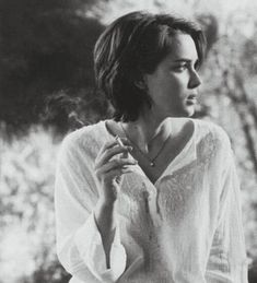 Winona Ryder, Short Hair, A Woman, Black And White, Hair, White, Black