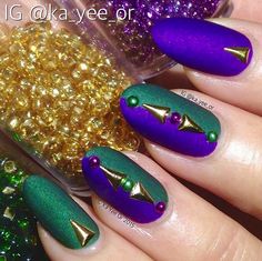 Mardi Gras NOTW inspiration! Party Makeup Green Eyes, Patrick Nails, Tumblr Nail Art, Nails Paint, February Nails, Nail Time