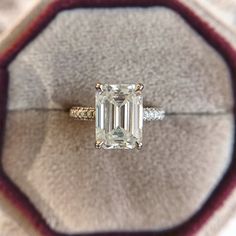 2CT Emerald Cut Halo Set Lab-Grown Diamond Engagement Ring Trendy Silver Jewelry, Emerald Cut Halo, Emerald Cut Moissanite, Types Of Diamonds, Pave Engagement Ring, Halo Setting, Lab Grown Diamonds Engagement, Moissanite Wedding Bands, Platinum Metal