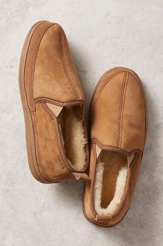 Slippers With Arch Support, Dads Favorite, Sheepskin Slippers, Winter Slippers, Moccasins Slippers, Slippers Cozy, Everyday Shoes, Leather Slippers, House Shoes