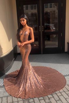 Yassmine Luxe - Bronze Summer Ball Gown, Rose Gold Prom Dress, Prom 2023, Junior Prom, Trendy Prom Dresses, Gold Prom Dresses, Mermaid Prom Dress, Cute Prom Dresses