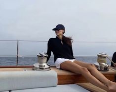 Classic Lifestyle Aesthetic, Sail Croatia, Old Money Luxury, Classy Man, Rich Auntie, Nate Archibald, Laws Of Life, House Dream, Super Rich Kids