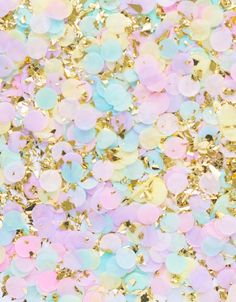 Studio Pep Cupcake ARTISAN CONFETTI Spread Pastel And Gold Party Decor, Pastel Party Aesthetic, Cute Birthday Backgrounds, Pink Thunder, Pastel Theme Party, Pastel Confetti, Rainbow Themed Birthday Party, Free Background Music, Birthday Confetti