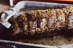 the meat is cooked and ready to be served on the grilling pan for consumption