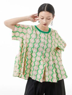 Original Loose Floral Printed Contrast Color Pleated T-Shirt Top Pleated Neckline, Trendy Tops, One Piece Swimwear, Floral Printed, Cotton Style, T Shirt Top, Contrasting Colors, Green And Grey, Floral Tops