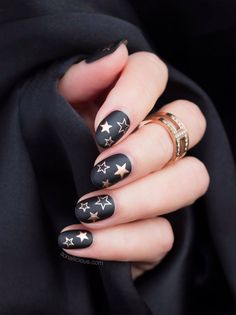 Christmas Star Nails, Matte Nail Polish Colors, Christmas Grunge, Stars Nails, Nails Grunge, Star Nail Designs, Matte Nail Polish, Purple Nail, Grunge Nails