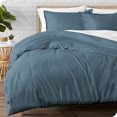 PRICES MAY VARY. WHAT IS IT: It's like a pillowcase to protect your duvet or comforter, and an affordable way to freshen the look of your bedding. Duvet insert/comforter sold separately. WHAT'S INCLUDED: Our set includes a King/Cal King Duvet Cover (94" x 106") along with 2 matching pillow shams (20" x 40"). Duvet insert/comforter sold separately. DESIGN DETAILS: Our signature heavyweight flannel duvet cover is made with extra soft Turkish cotton to keep you warm and comfy all night long. A simp California King Duvet Cover, Flannel Duvet Cover, Bed Sets, Duvet Covers Twin, Soft Duvet Covers, Dust Mites, Cotton Duvet, King Duvet Cover, Stirling