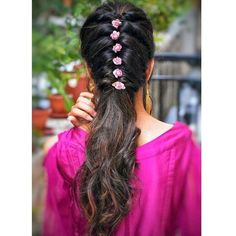 Hairstyles For Reception, Simple Hairstyle For Saree, Hairstyle Indian, Hair Style On Saree, Saree Hairstyles