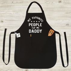 an apron that says, my favorite people call me grandpa