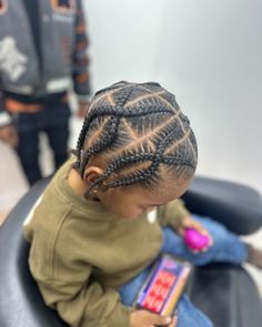 Monaca Rush | Little Boy Feeders ❗️ Pop Smoke CrissCross style! #stylesbymonaca #stitchbraids #kidsstyles #atlantastylist #atlquickweaves… | Instagram Simple Men Hairstyle, Pop Smock Braids Boys, Quick Boy Braid Hairstyles, Baby Boy Braids Toddler Hair Black, Mixed Toddler Hairstyles Boy, Lil Boys Hair Styles, Braids On Little Boys, Braids On Toddler Boys, Braids For Lil Boys