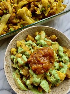 Stoneware bowl holding Samosa-Inspired Bowl filling of roasted potatoes, peas, onions, chickpeas, topped with Cilantro Yogurt Sauce and mango chutney Samosa Filling, Spice Combinations, Burrito Bowls, Green Chutney, Work Lunch, Samosa, Veg Recipes, Veggie Dishes, Vegan Eating