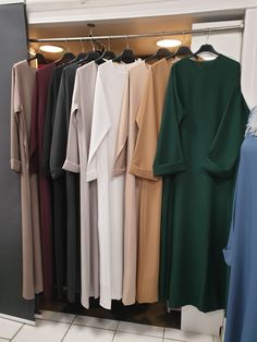 Abaya Fashion Dubai, Estilo Hijab, Stile Hijab, Muslim Outfits Casual, Muslim Fashion Hijab Outfits, Hijab Style Casual, Hijabi Fashion Casual