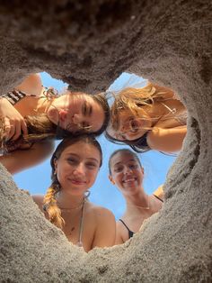 شرم الشيخ, Beach Poses With Friends, Three Girls, Summer Fun List