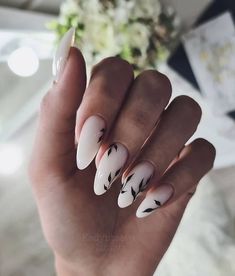 #nailart Minimal Nails, Get Nails, Neutral Nails, Fire Nails, Classy Nails, Dream Nails, Pretty Acrylic Nails, Chic Nails