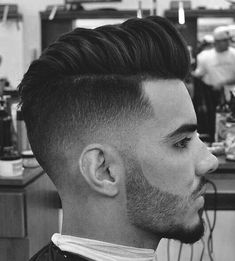 Medium Fade Haircut, Punk Hairstyles, Pompadour Men, Comb Over Haircut, Classic Haircut, Pompadour Hairstyle, Tapered Haircut, Haircut Types