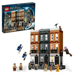 lego harry potter's apartment building with mini figures