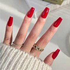 Super Cute And Stylish Ships In 5-10 Business Days Bright Red Nails, Color For Nails, Plain Nails, Valentine Nail Art, February Nails, Red Nail Designs, Almond Acrylic Nails, Red Nail, Fake Nail