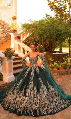 Long quinceanera ball gown with sheer draped sleeves and sweetheart neckline. Chambelanes Outfits, Prom Prep, Elegant Things, Green Quinceanera, Green Quinceanera Dresses, Quincenera Dresses, Green Quince, Quinceanera Collection, Cape Sleeve Dress