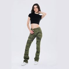 Details Fit: Nova - High Rise, Stacked Fit Color: Clover Green Material: 97% Cotton / 3% Spandex Style: AP24720EC Clover Green, Twill Pants, Jean Top, Green Material, Denim Jacket Women, Overall Shorts, Bottoms Pants, Jacket Tops, Short Tops