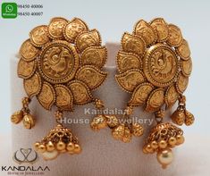 Kasu Earrings Gold, Antique Haram, Lightweight Jewellery, Ladies Gold Rings, Gold Jewellery Collection, Ear Tops, Jhumka Designs