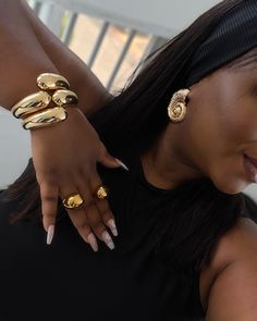 Gorgeous jewelry gets you noticed fast 😍. Ps: that is the side eye you give anyone that complains that you buy alot of jewelry 😏😒. Swipe Jewelry pieces i’m wearing; The Maya earring: N10,500 The Wendy bracelet (stacked) : N8500 each The Ona ring: N6500 each Find them all on www.shopndiya.com (link in bio) or send a dm to shop! #jewelry #jewelryoftheday #jewelrystore #jewelrystoreinlagos Brand Nails, Side Eye, Shop Jewelry, Gorgeous Jewelry, Bracelet Stack, Jewelry Stores, Jewelry Pieces, Link In Bio, Gel Nails