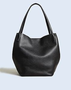 The Shopper Tote in Soft Grain Pebbled Leather Fall Tote, Trendy Purses, Work Tote Bag, Leather Totes, Bag Women Fashion, Quilted Handbags, Stylish Handbags, Quilted Crossbody Bag, Women Bags Fashion