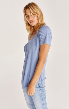 The signature tee you know and love, the Pocket Tee, is a must for your everyday wardrobe. With its signature slouch pocket and v-neckline, this flattering soft Jersey Knit tee continues to find its way into every closet, especially with that flattering rounded hem. This tee tends to run a little big and could be sized down. Z Supply Women's Pocket T-Shirt, White, Extra Small, Cotton/Polyester Burnout Fabric, Knit Tees, Pocket Tshirt, Unique Outfits, Pocket Tee, Everyday Wardrobe, Raw Edge, Pistachio, Knit Jersey