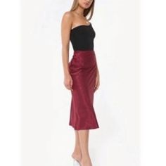 Brand New W Tags Attached Designer Brand 4si3nna Nwt! $198 Valeria Silky Burgundy Skirt. Size Small (4-6) Expensive Designer Brand: 4si3nna Retail Price: $198.00 Size: Small (4-6) Condition: Brand New W Tags!! Details: High-End Modern Meets Boho Chic Brand 4si3nna Valeria Silky And Beautiful Burgundy Midi-Length, Aline Silk Skirt. New W Tags. Flawless. Incredible Fabric! #Newwithtags #Nwt #New #Skirt #4si3nna #Designer #Highend #Modern #Midiskirt #Summer #Maxiskirt #Silky #Burgundy #Small #Sizes Fitted Midi Length Skirt For Date Night, Fitted Midi Length Bottoms For Night Out, Asymmetrical Fitted Pencil Skirt For Date Night, Fitted Midi Bottoms For Date Night, Fitted Asymmetrical Pencil Skirt For Date Night, High Waist Lined Pencil Skirt For Date Night, Fitted Asymmetrical Skirt For Date Night, Date Night Lined Skirt, Magenta Leather Skirt