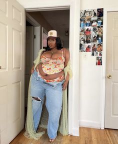 Big Girl Fashion, Poses References, Curvy Girl Outfits, Spring Trends, Curvy Outfits, Curvy Fashion, Style Icon, Everyday Outfits