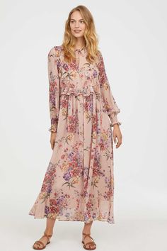 Maxi Dress Outfit Ideas, Blouse Casual Fashion, Boho Dresses Long, Pakistani Fashion Casual, Maxi Dress Outfit, Online Buying, Muslim Fashion Hijab, Fashion Tops Blouse, Diy Fashion Clothing