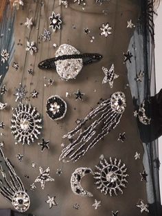 Cosmos Galaxy, Embroidery Fashion Detail, Mode Editorials, Galaxy Fashion, 자수 디자인, Embroidery Fashion, 가을 패션, Embroidery Inspiration, Embroidery Dress