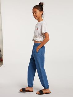 Chill vibes only, the Girls Sunday Strut is a light, loose, cute, and comfortable pant she can wear any day of the week. Featuring patch pockets and an elastic waist, she'll enjoy these pants all season long. - 
 - 22.5" Inseam
 - 100% Cotton
 - Pull on Pant With Elastic Waistband
 - Self Patch Pockets at Front and Back
 - Volcom Sew Down Label at Back Pocket Big Pants, Chill Vibes, Air Force Blue, Loose Trousers, Snow Jacket, Day Of The Week, Pull On Pants, Fall Looks, Big Boys