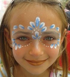 Frozen Face Paint, Face Painting Images, Princess Face Painting, Face Painting For Kids, Makeup Zombie, Christmas Face Painting