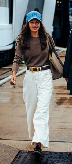 Milan Outfits, Saturday Fashion, Saturday Outfit, Relaxed Elegance, Classy Outfits For Women, Fashion Business Casual, Casual Chic Outfit, Street Style Chic, Outfit Inspo Fall