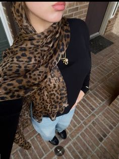 Leopard Print Hijab Outfit, Printed Hijab Outfit, Leopard Print Hijab, Fall Outfits Hijab, Leopard Hijab, Leopard Print Scarf Outfit, Leopard Scarf Outfit, Estilo Hijab, Modesty Outfits