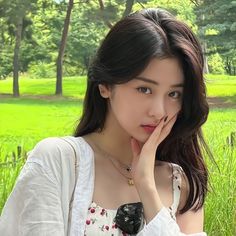 Yun Jin Lee, Soon To Be Mom, Yunjin Lq, Lesserafim Yunjin, Korean Girl, Mom And Dad, بلاك بينك