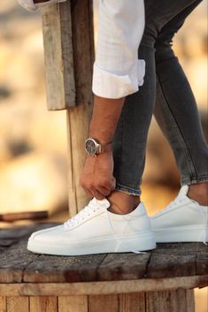 Production :Collection : SPRING / SUMMER 22-23 Production : Ace Eva Sole White Sneakerscolor : White Material content: % 100 eva sole Available size: 39-40-41-42-43-44- 45-46 Dad Fits, Best Shoes For Men, Summer 22, White Leather Sneakers, Best Running Shoes, Loafer Sneakers, Shoe Gifts, Eva Sole, Zulu