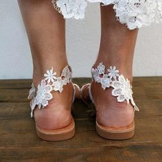 Women's Leatherette Flat Heel Flats Peep Toe Sandals With Stitching Lace (047208109) - JJ's House Flat Sandals Wedding, Toe Ring Designs, Wedding Shoes Sandals, Lace Sandals, Pretty Beach, Flower Sandals, Wedding Flats, Summer Lace, Womens Summer Shoes