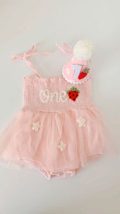 Berry First Birthday Dress, Berry 1st Birthday Outfit, Roses First Birthday Theme, Strawberry Birthday Pictures, Berry First Birthday Outfit, Berry First Birthday Outfit Parents, Berry 1st Birthday, Berry Sweet One First Birthday, Strawberry Shortcake 1st Birthday Party