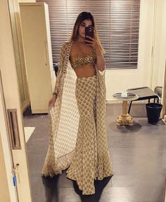 Indian Outfit Sharara, Sharara Designs With Crop Top, Long Sleeve Indian Outfit, Diwali Party Outfit Ideas, Desi Fusion Outfits Casual, Sharara Blouse Design, Indo Western Sharara Outfit, Indowestern Wedding Outfits, Trendy Indian Outfits Weddings