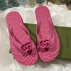 Brand New Come With Box Designer Flat Flip Flops For Beach, Designer Flip Flops For Spring Beach Season, Designer Flip Flops For Beach In Spring, Designer Flip Flops For Beach, Gucci Beach Sandals For Summer, Gucci Luxury Beach Sandals, Gucci Sandals For Summer Beach, Gucci Beach Sandals For Spring, Gucci Sandals For Beach In Summer