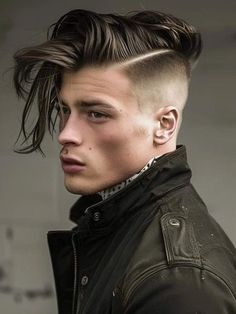 Top Haircuts for Men with Straight Hair Side Swept Undercut, Men's Undercut, Undercut Hairstyles For Men, Low Taper Fade Haircut, Undercut Long Hair, Undercut Styles, Undercut Men, Taper Fade Haircut, Mens Hairstyles Medium