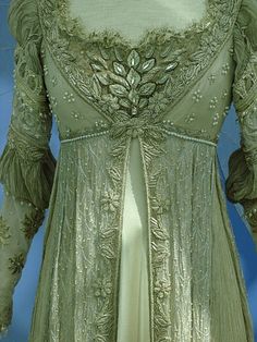 Regency Dress, Regency Fashion, Old Dresses, Bohol, Vintage Gowns, Antique Clothing, Movie Costumes, Old Fashion