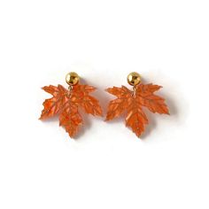 "Get all those fall feels with these gorgeous maple leaf earrings - and all without extra weight on your ears. These maple leaf earrings are designed with stunning orangey copper marble acrylic to shine and sparkle as they catch the light. The best bits in a nutshell: - Nickel free earring posts - meaning no more irritated ears for those who are sensitive - Lightweight acrylic design - so you can wear them in comfort all day - Just a touch of glitter - so these earrings will definitely get notic Classy Purses, Copper And Marble, Earrings Outfit, Leaves Earrings, Orange Autumn, Acrylic Design, Nature Earrings, Nickel Free Earrings, Fall Earrings