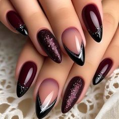 Contrast Nails, Dip Designs, Vanessa Nails, Sassy Nails, Nails Simple, Festival Nails, Gorgeous Christmas, Nail Art Ideas, Christmas Nail