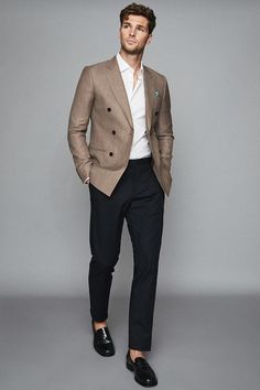 To help you stride stylishly into your next event feeling confident, here's everything you need to know about this ambiguous dress code. Cocktail Attire Men, Party Outfit Men, Mens Business Casual, Blazer Outfits Men, Mens Business Casual Outfits, Classy Suits, Formal Men Outfit, Wedding Outfit Men, Mens Business