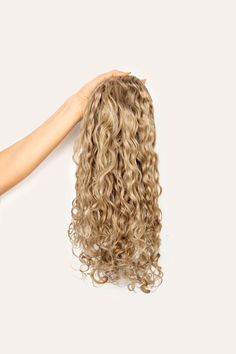 Wave Texture, Spiral Curls, Blonde Tones, Dye Ideas, Medium Blonde, Weight Set, 100 Remy Human Hair, Wedding 2024, Soft Curls